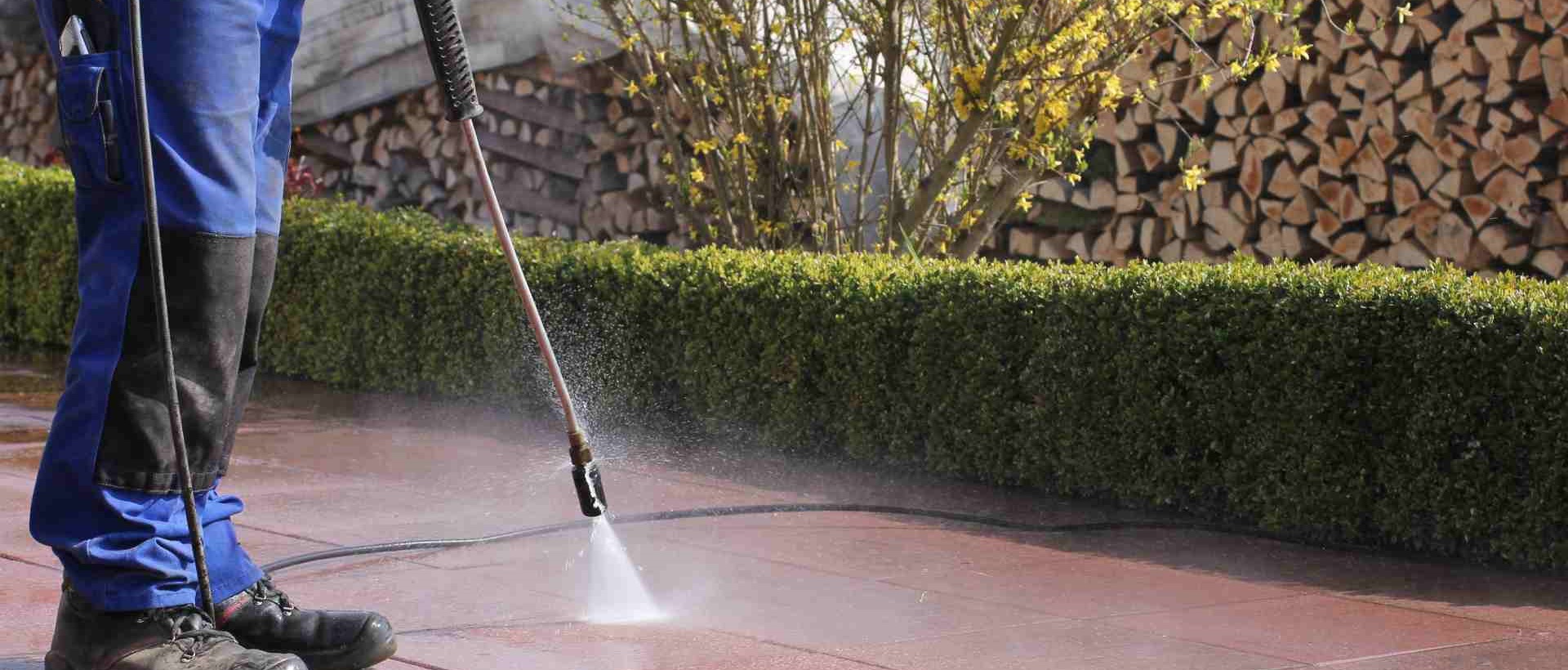 garden maintenance WD24